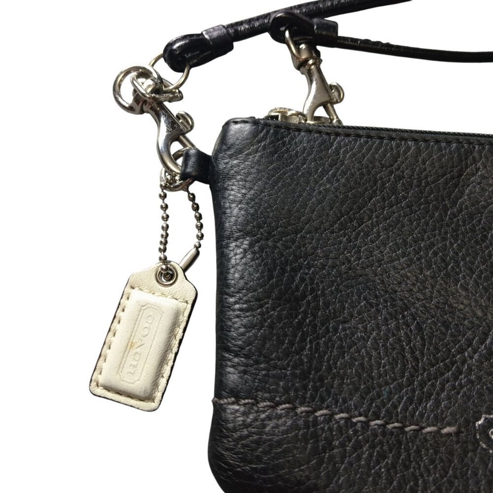 COACH Black Pebbled Leather Corner Zip Wristlet Wallet Hang Tag Logo Classic - Picture 3 of 5